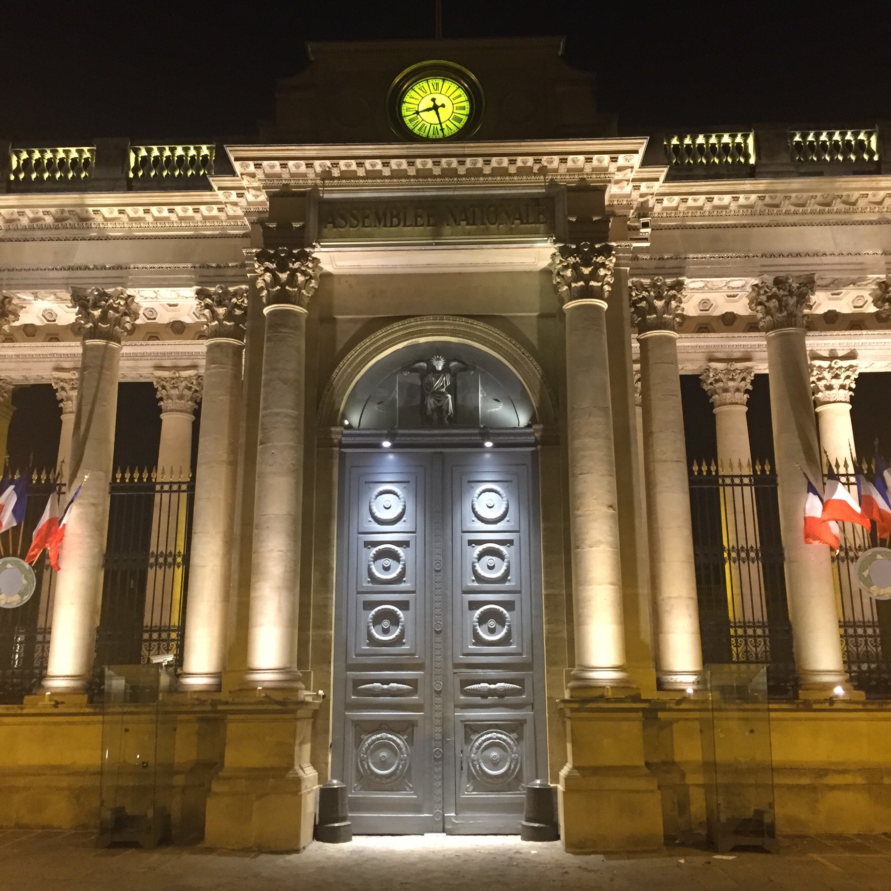 Assemblée nationale la nuit